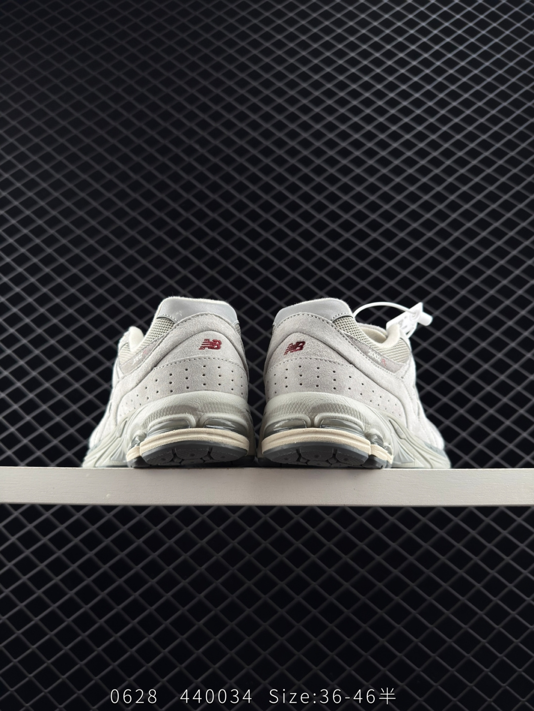 New Balance ML2002R0